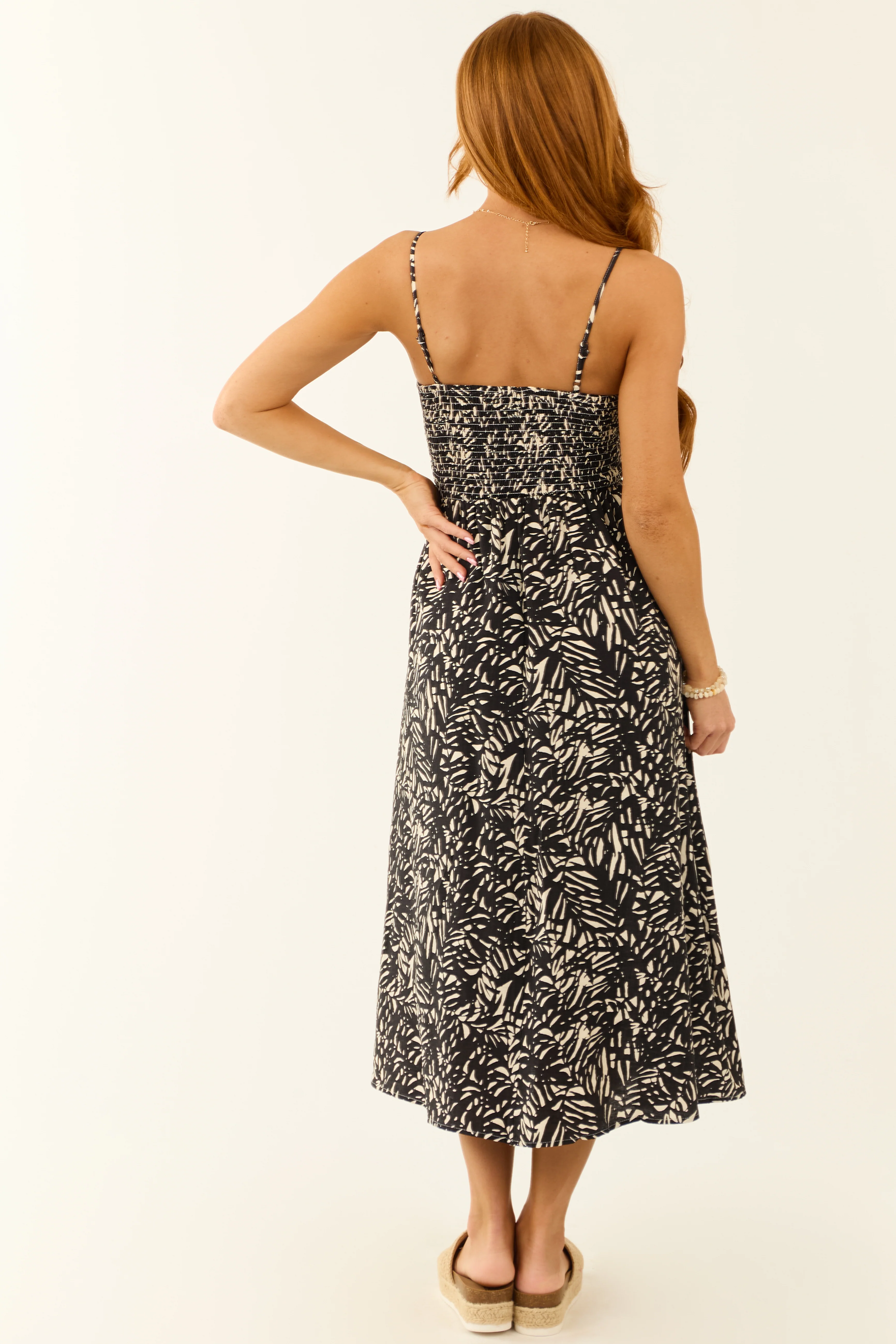 Black Abstract Leaf Print Ruched Midi Dress - Image 5
