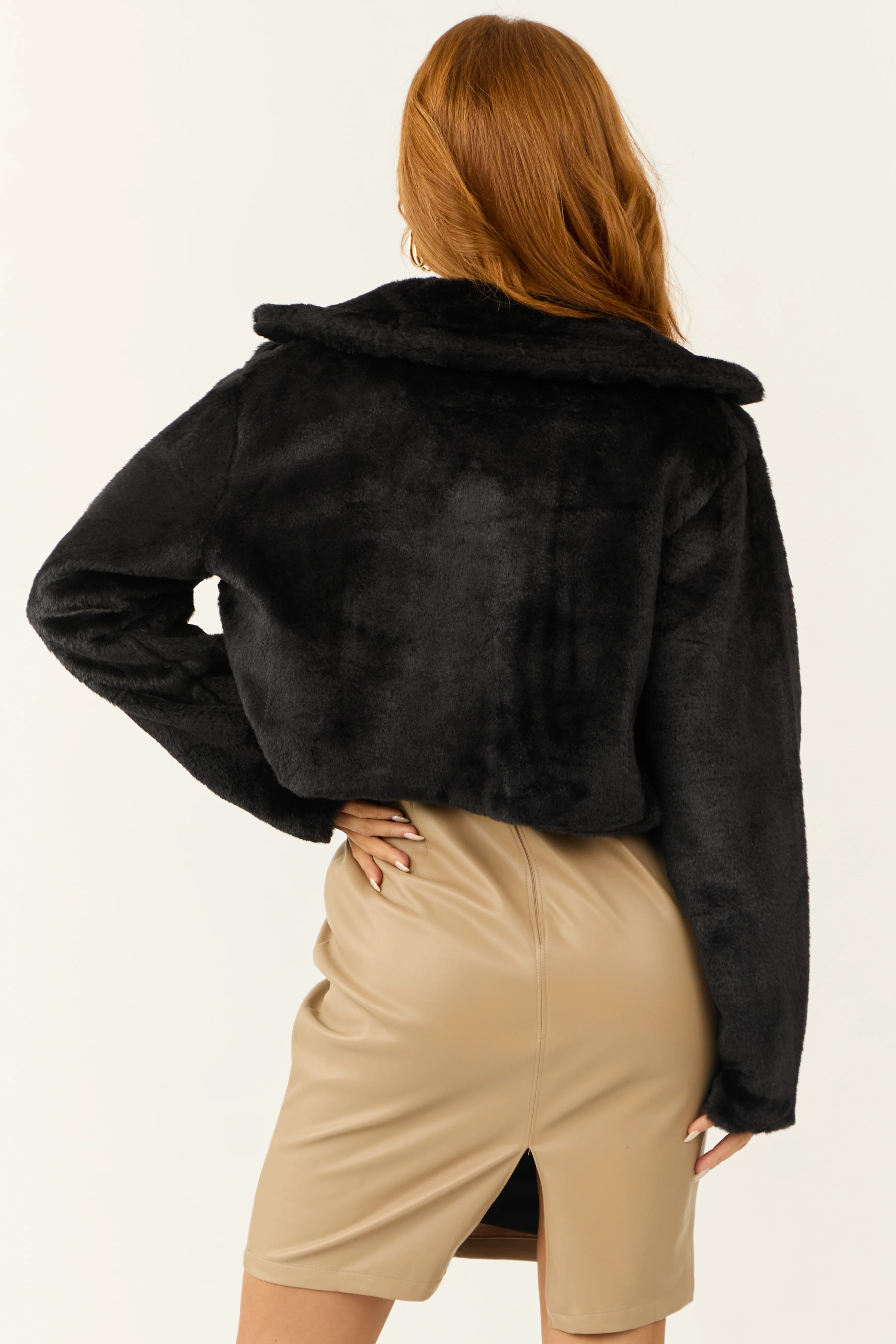 Black Faux Fur Long Sleeve Cropped Jacket - Image 7