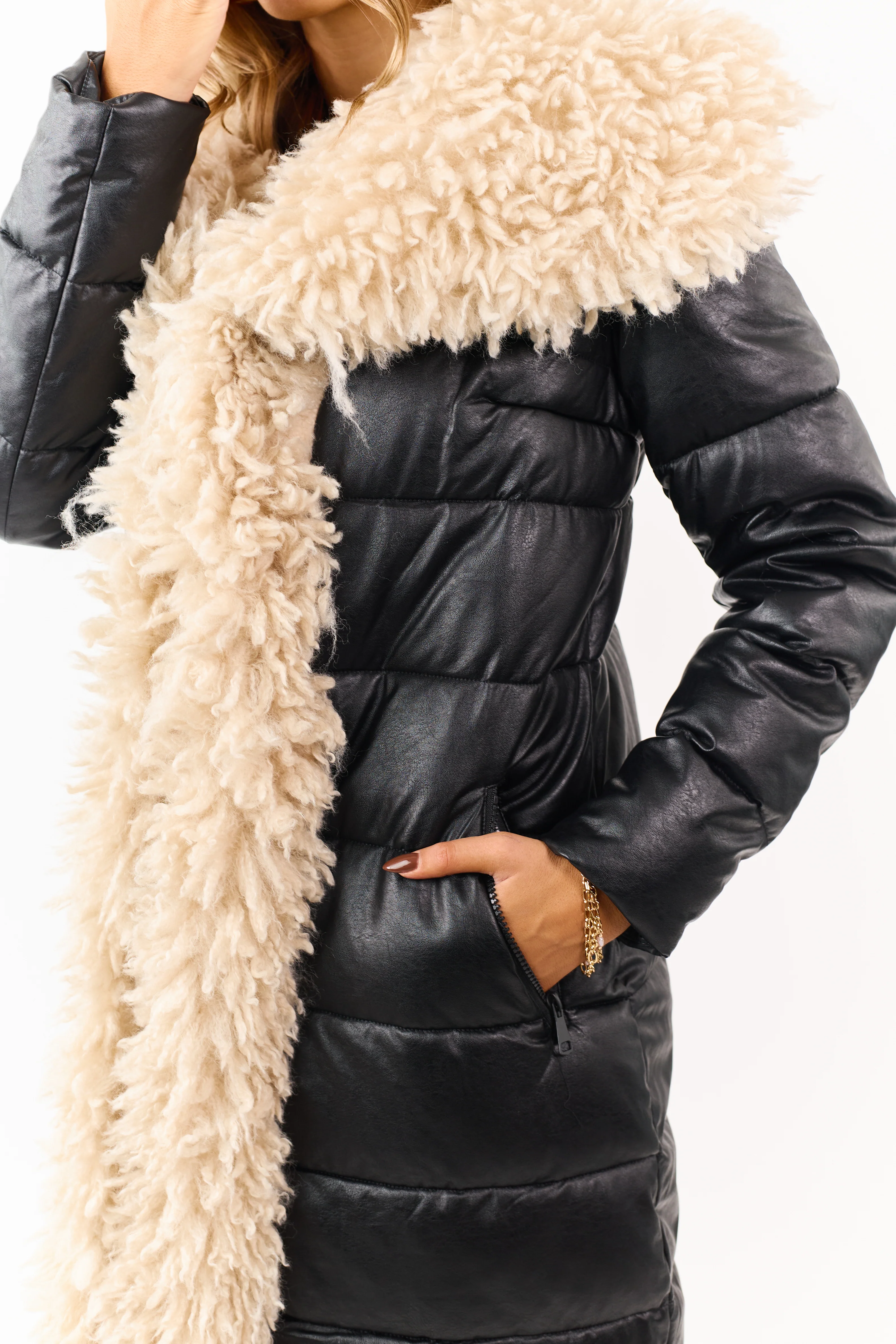 Black Longline Puffer Coat with Contrast Fur Trim - Image 10