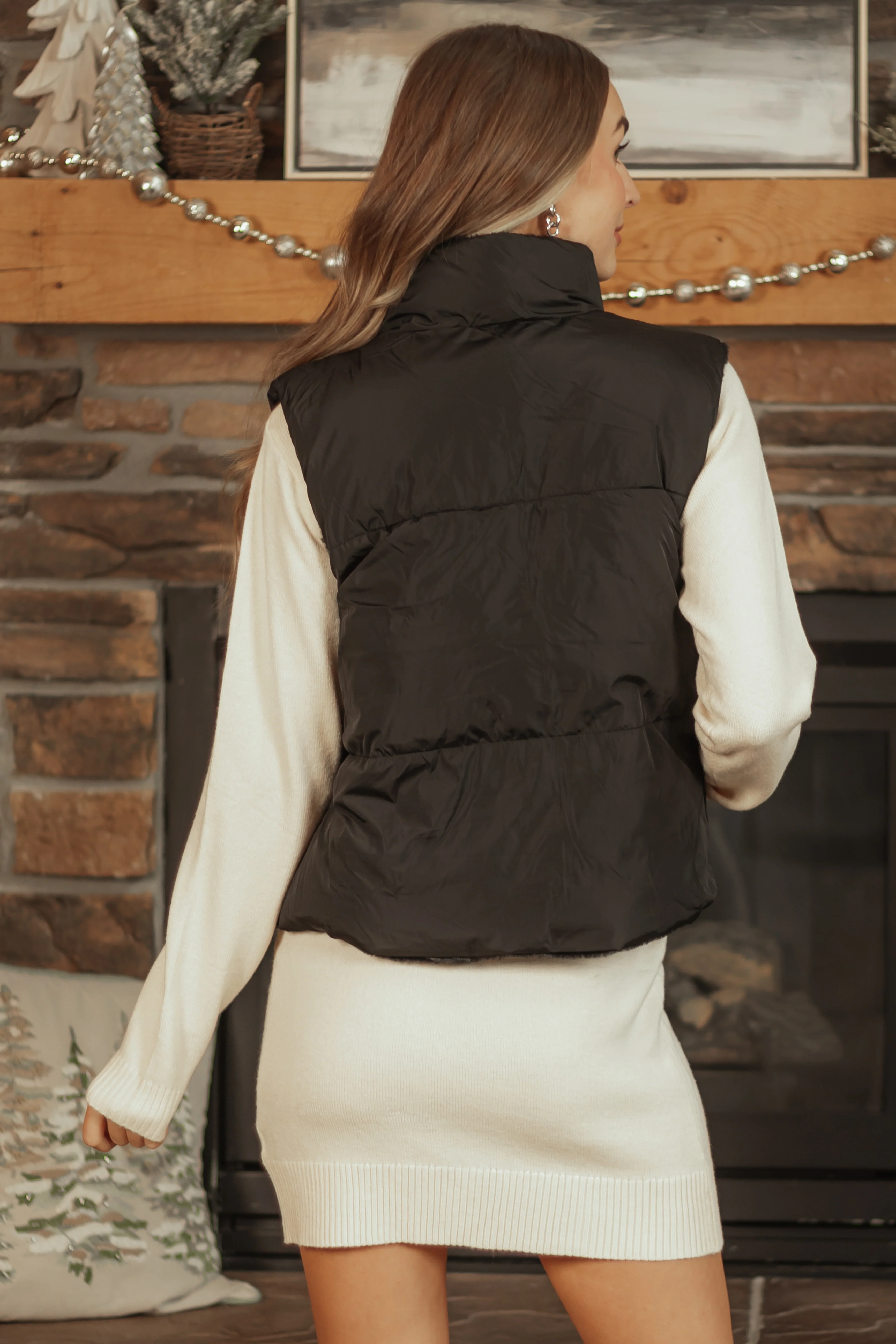 Black Reversible Faux Fur Quilted Zip Up Vest - Image 5
