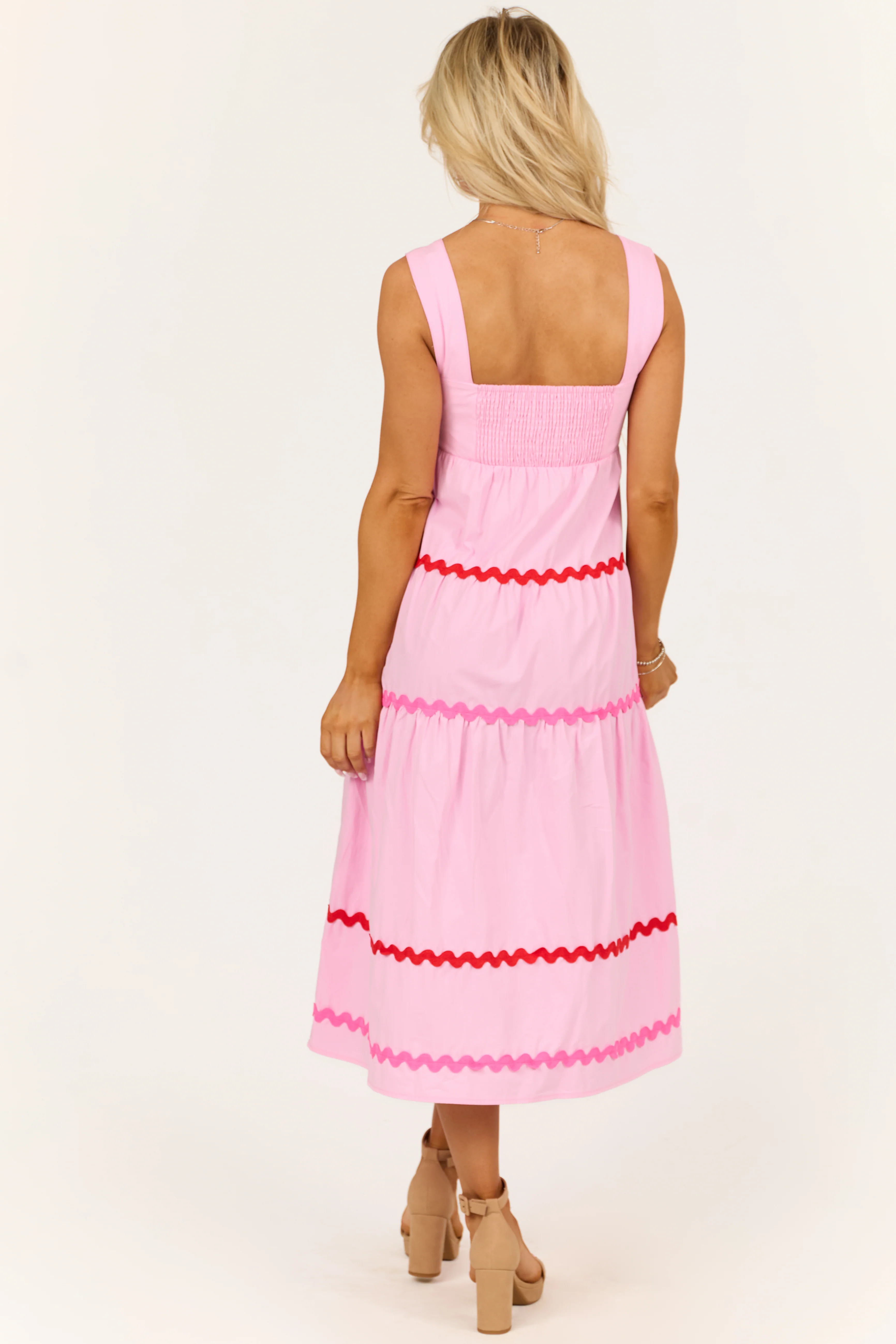 Carnation Sleeveless Wavy Contrast Tiered Midi Dress - Image 5