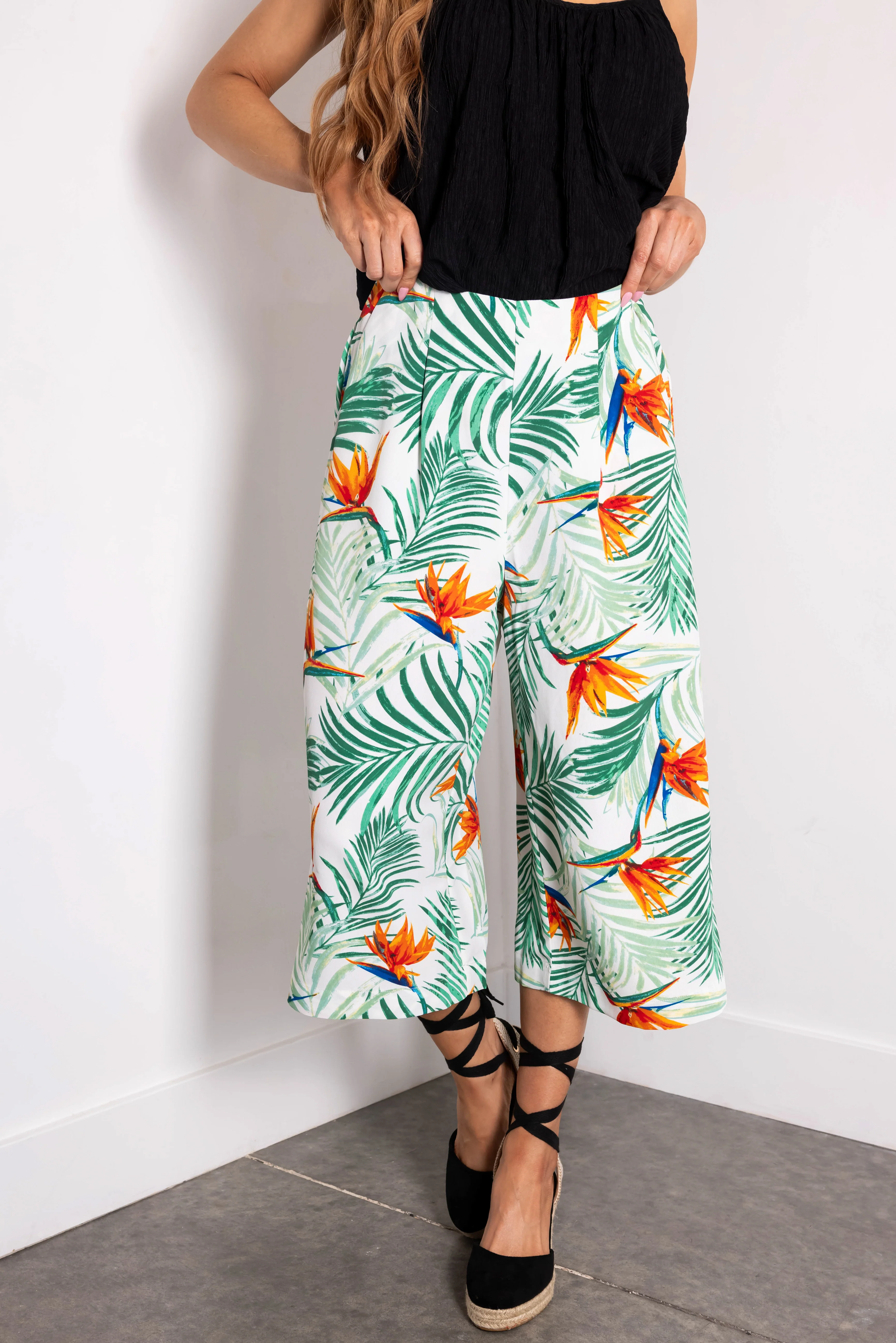 Jade Tropical Print Cropped Wide Leg Pants - Image 2