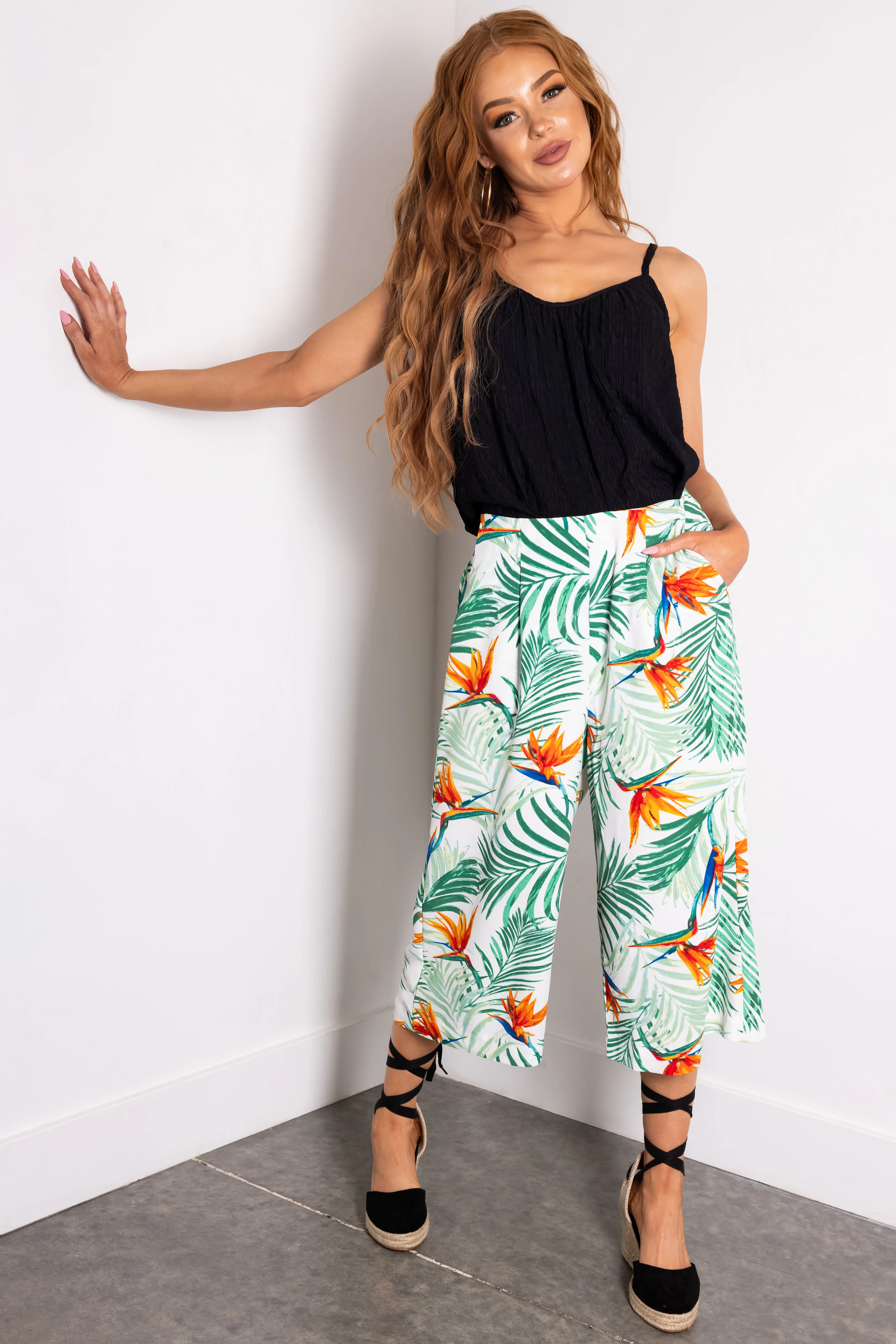 Jade Tropical Print Cropped Wide Leg Pants - Image 5