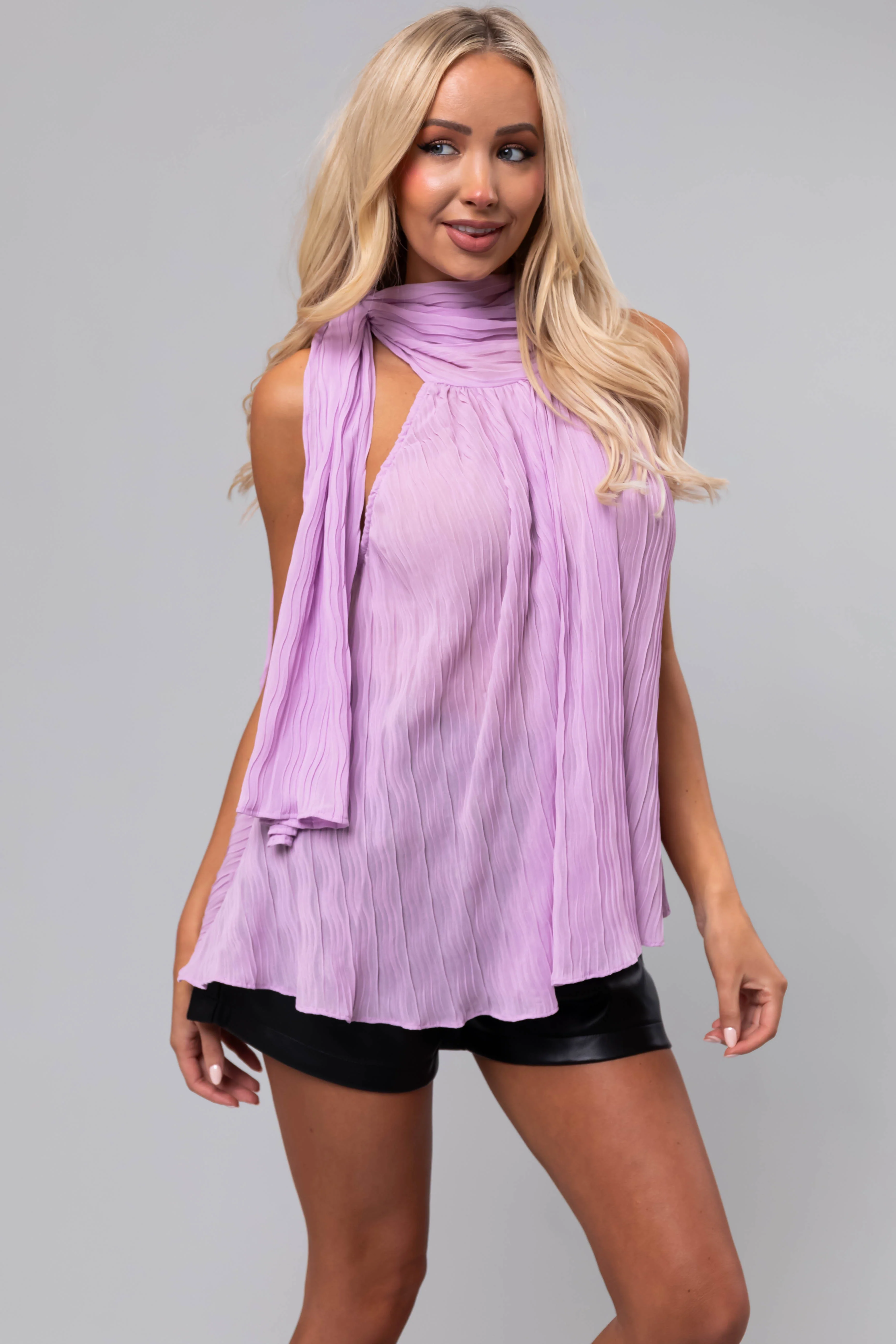 Lavender Sleeveless Neck Tie Pleated Blouse - Image 3