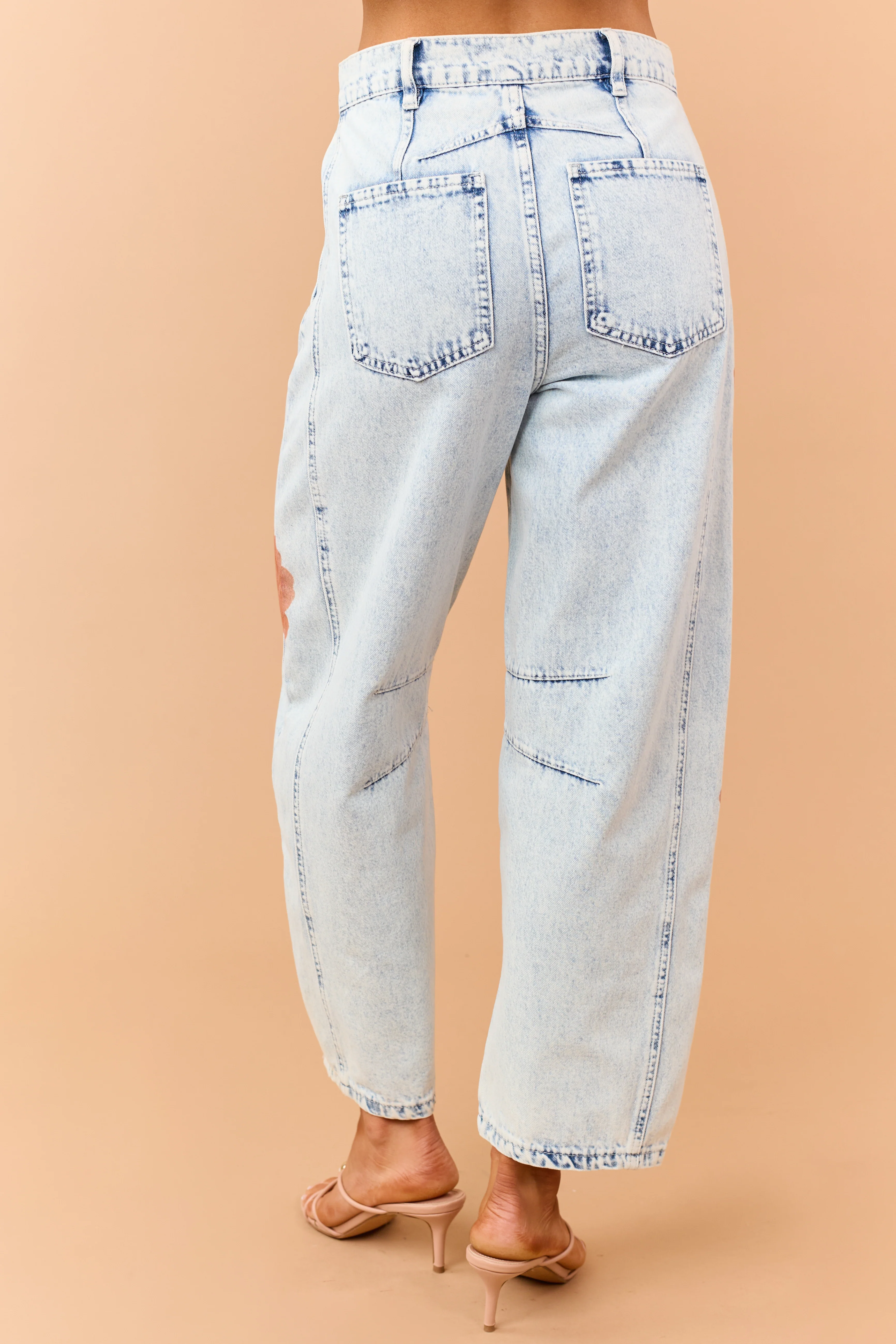 Light Acid Wash Rose Print Crop Barrel Jeans - Image 4