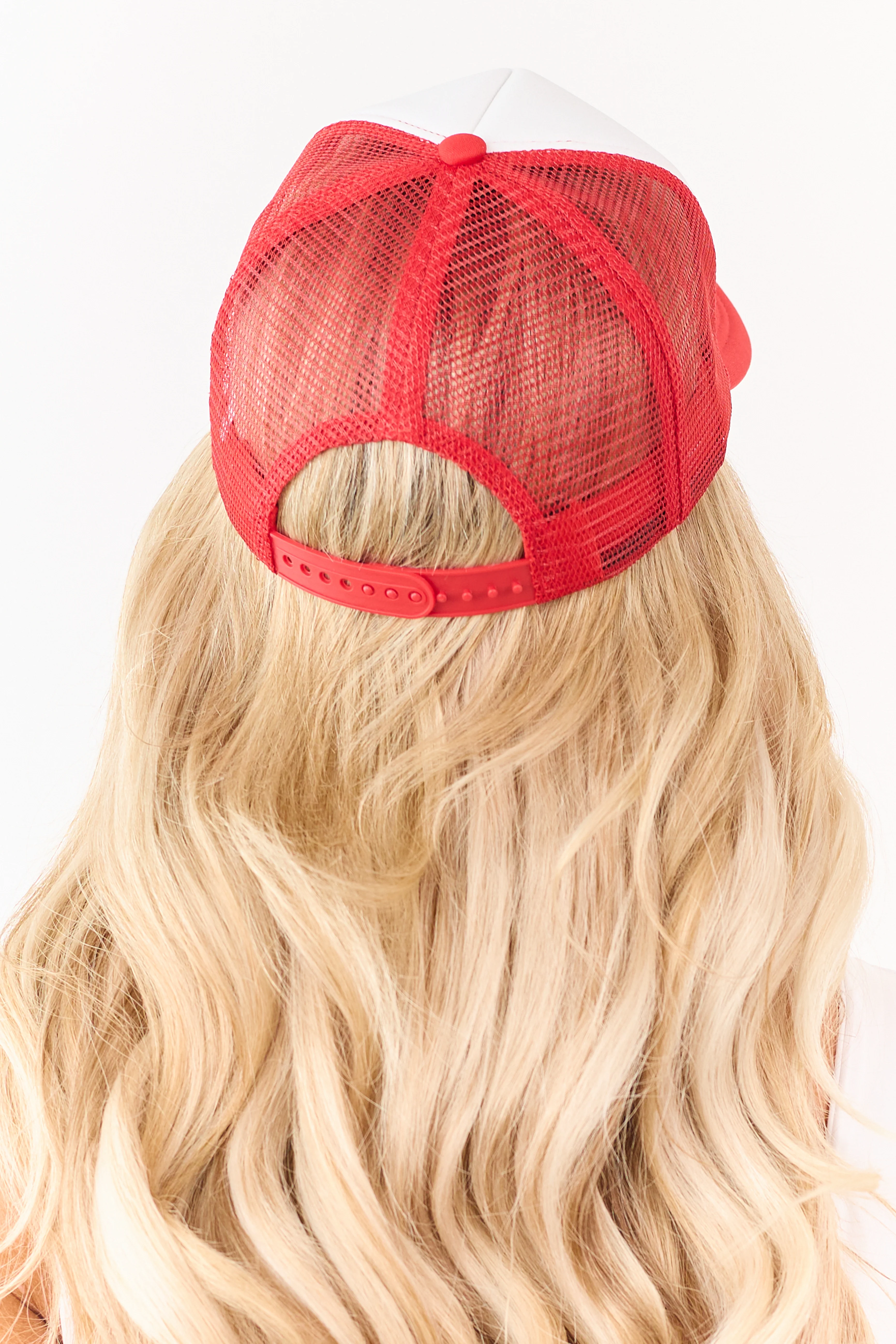 Lipstick 'I need a diet soda' Embroidered Trucker Hat - Image 4