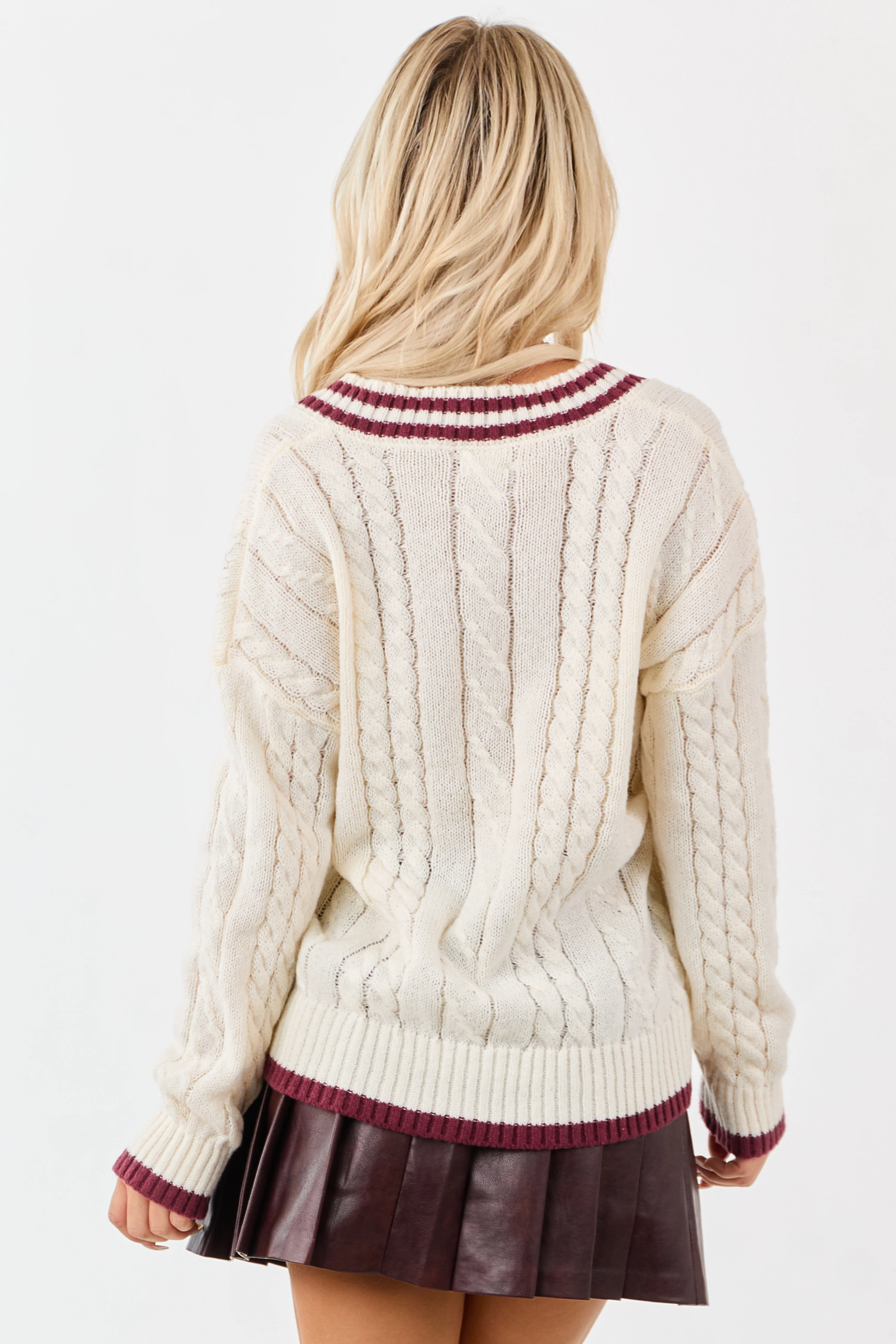 Lovelo Cream Cable Knit V Neck Contrast Trim Sweater - Image 7