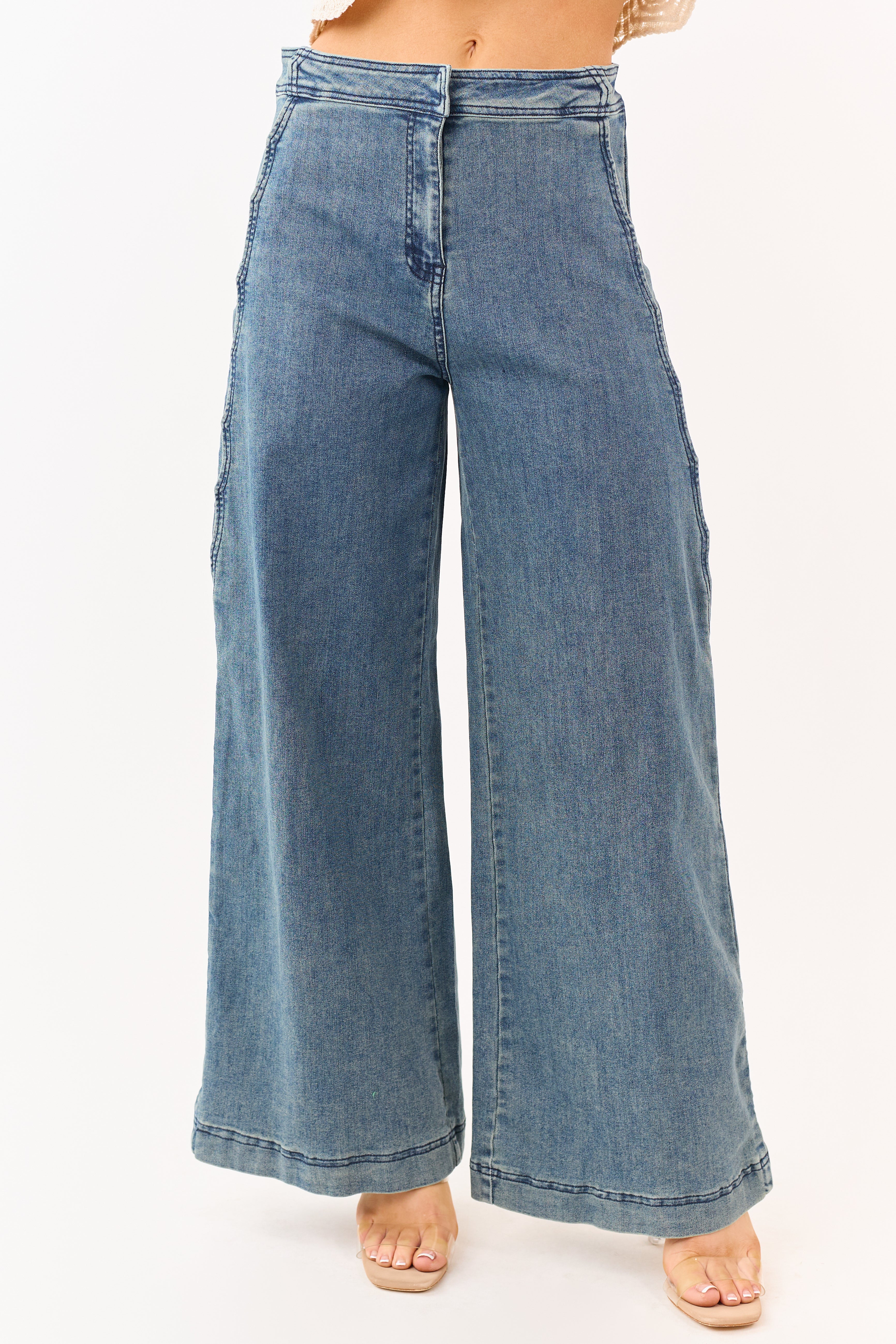 Medium Vintage Wash Scalloped Side Stretch Wide Jeans - Image 3