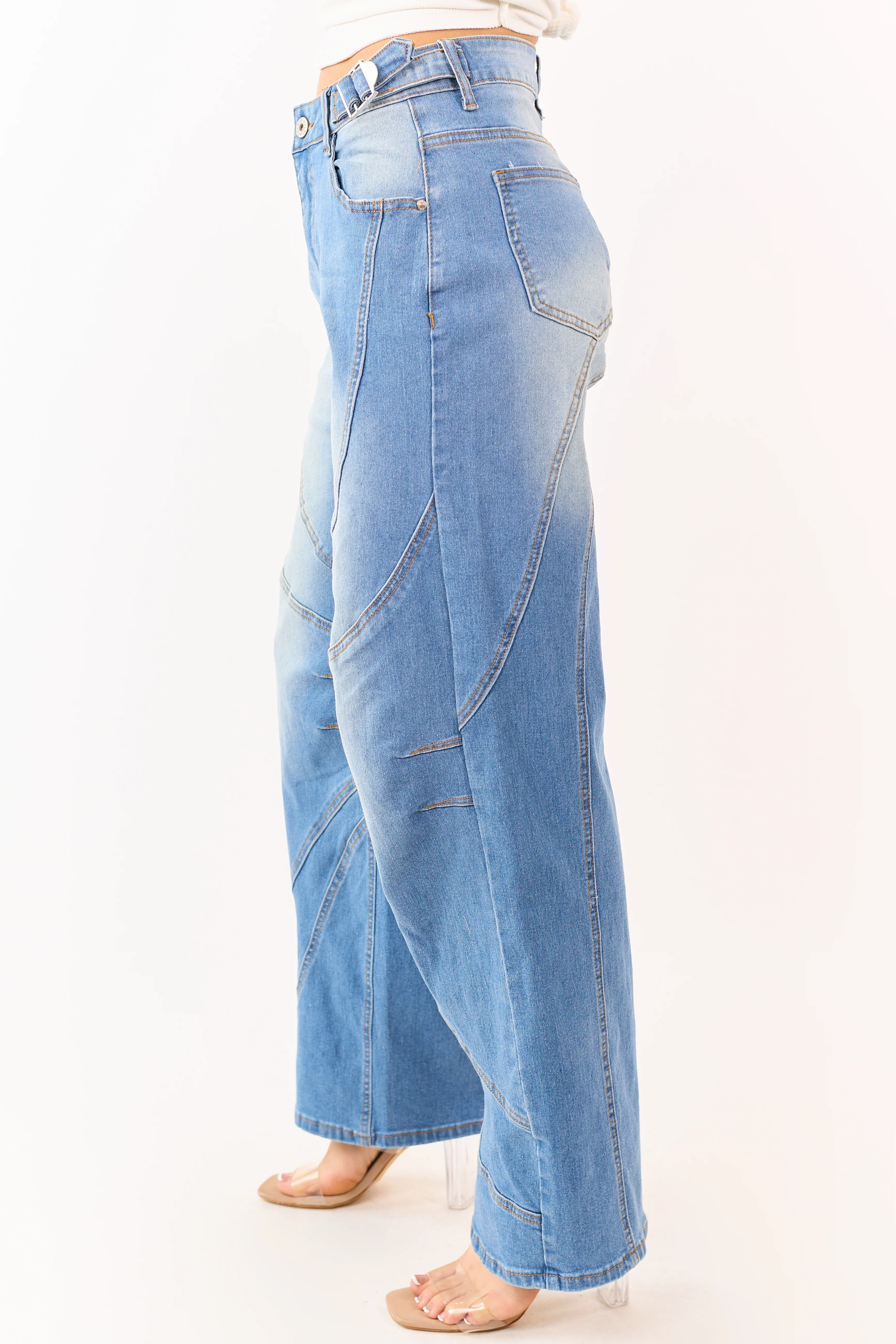 Medium Wash Seam Detailed Wide Leg Stretchy Jeans - Image 3