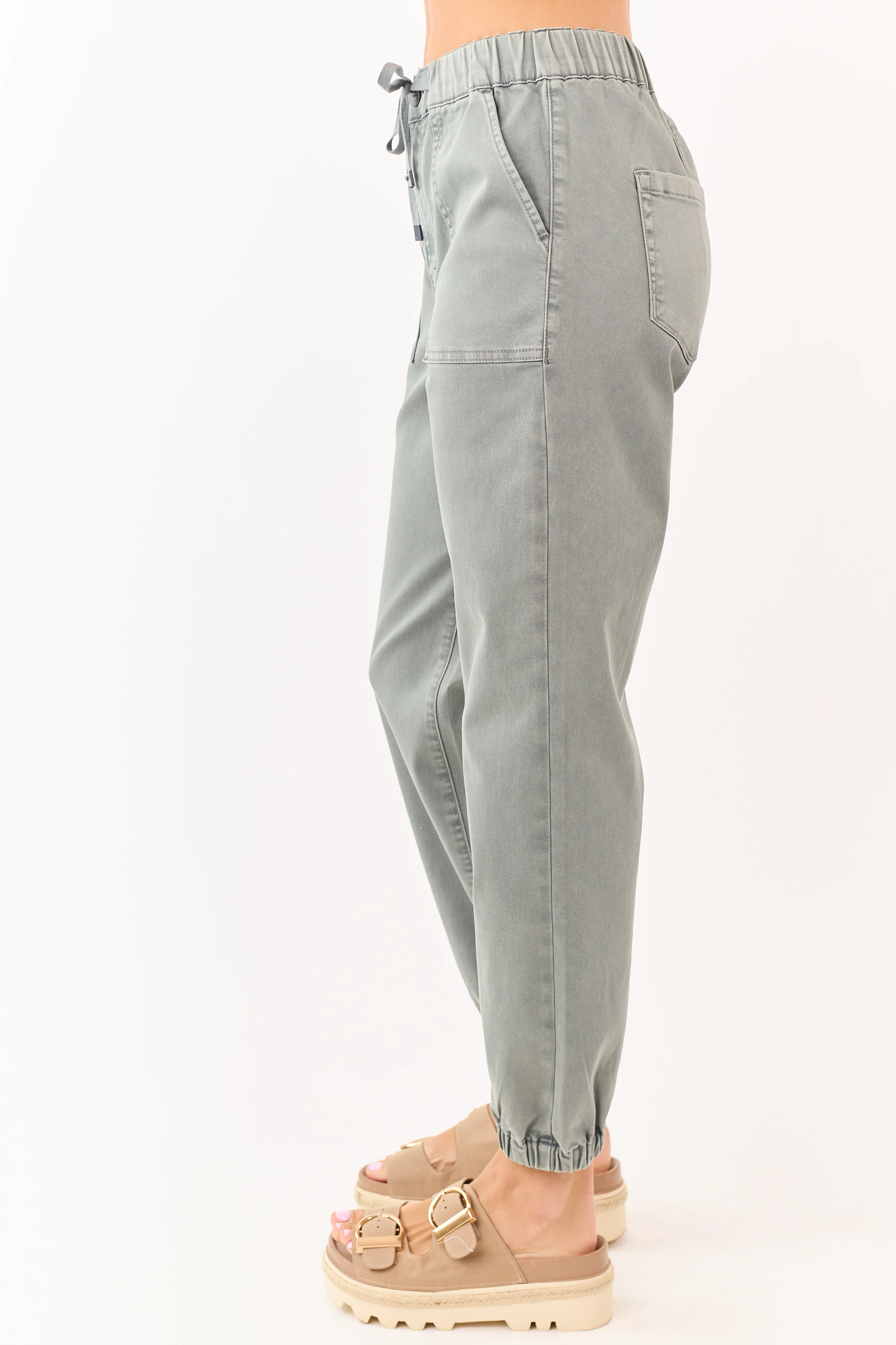 Mica Denim Faded Juniper Cropped Jogger Jeans - Image 3