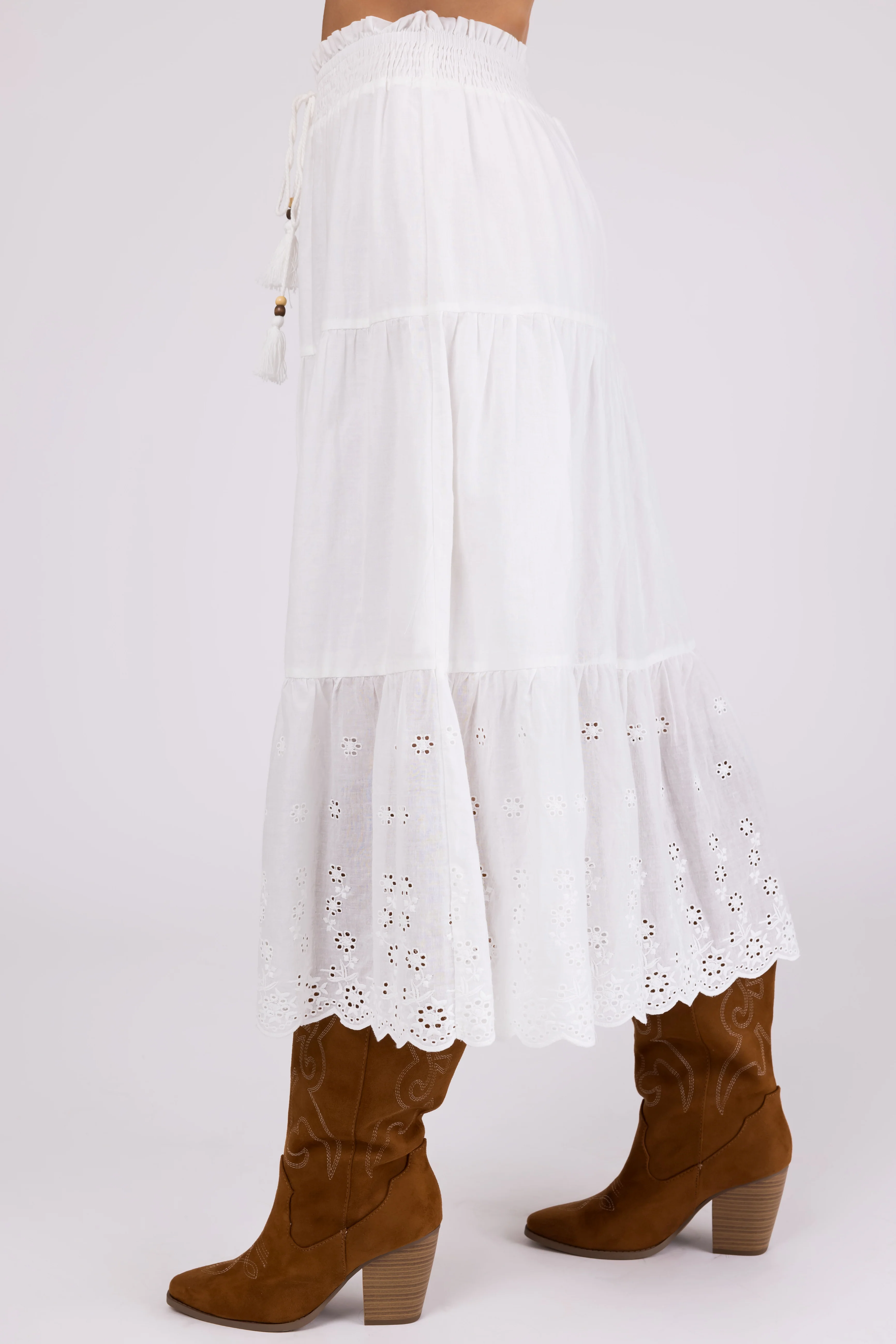 Off White Eyelet Detail Tiered Midi Skirt - Image 3