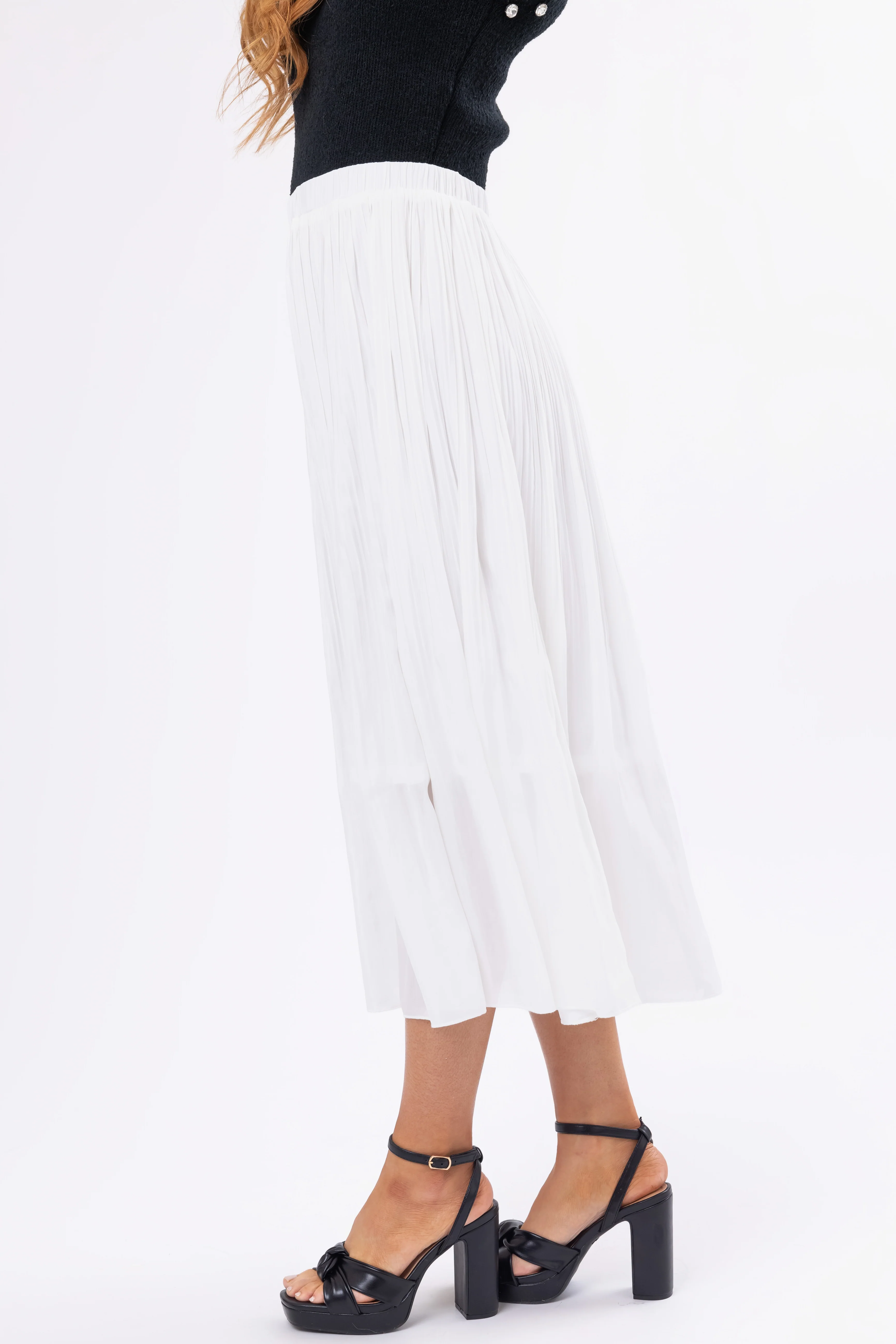 Off White Pleated Elastic Waistband Midi Skirt - Image 3