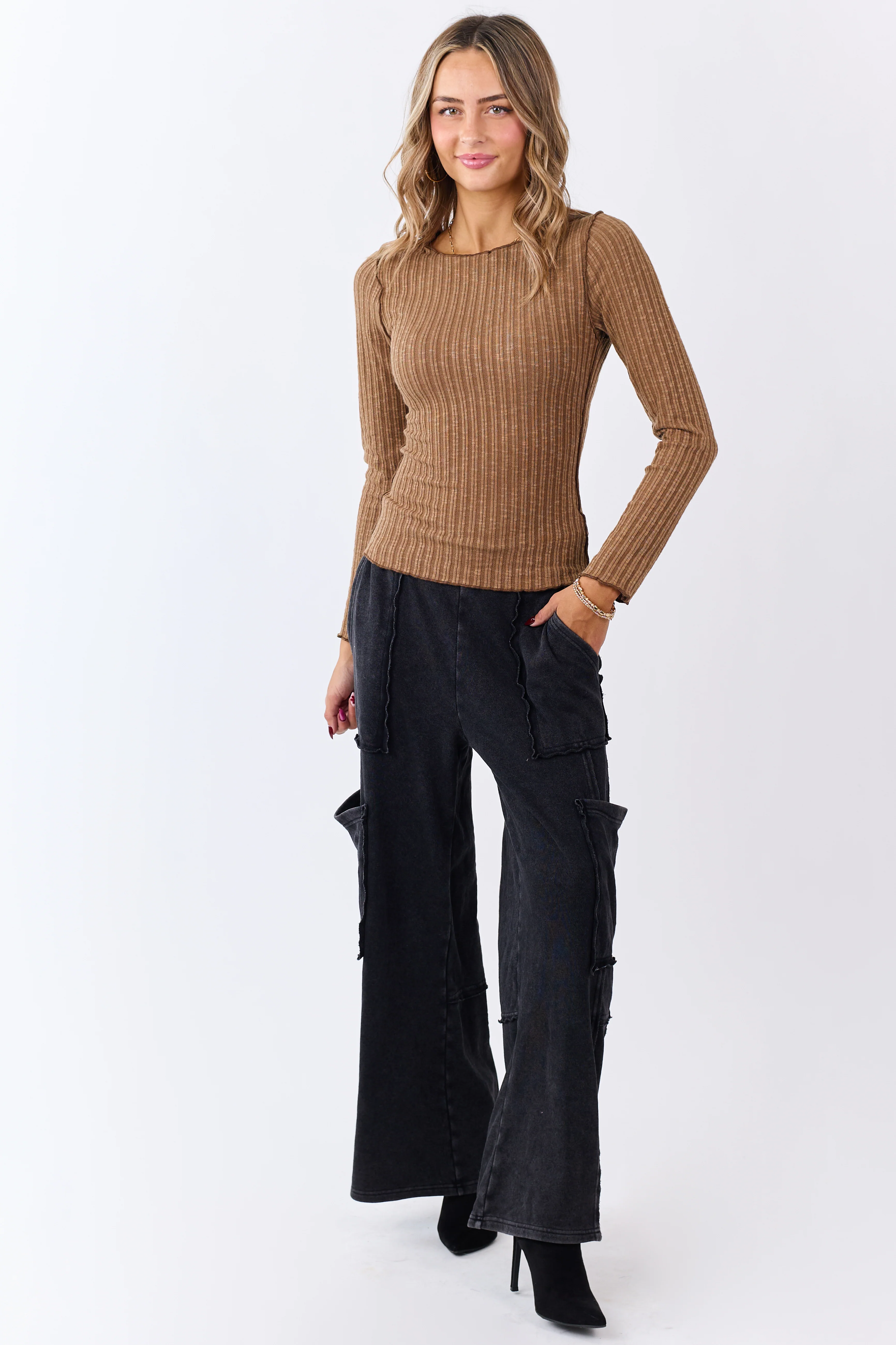 Peanut Rib Knit Lettuce Trim Long Sleeve Top - Image 3