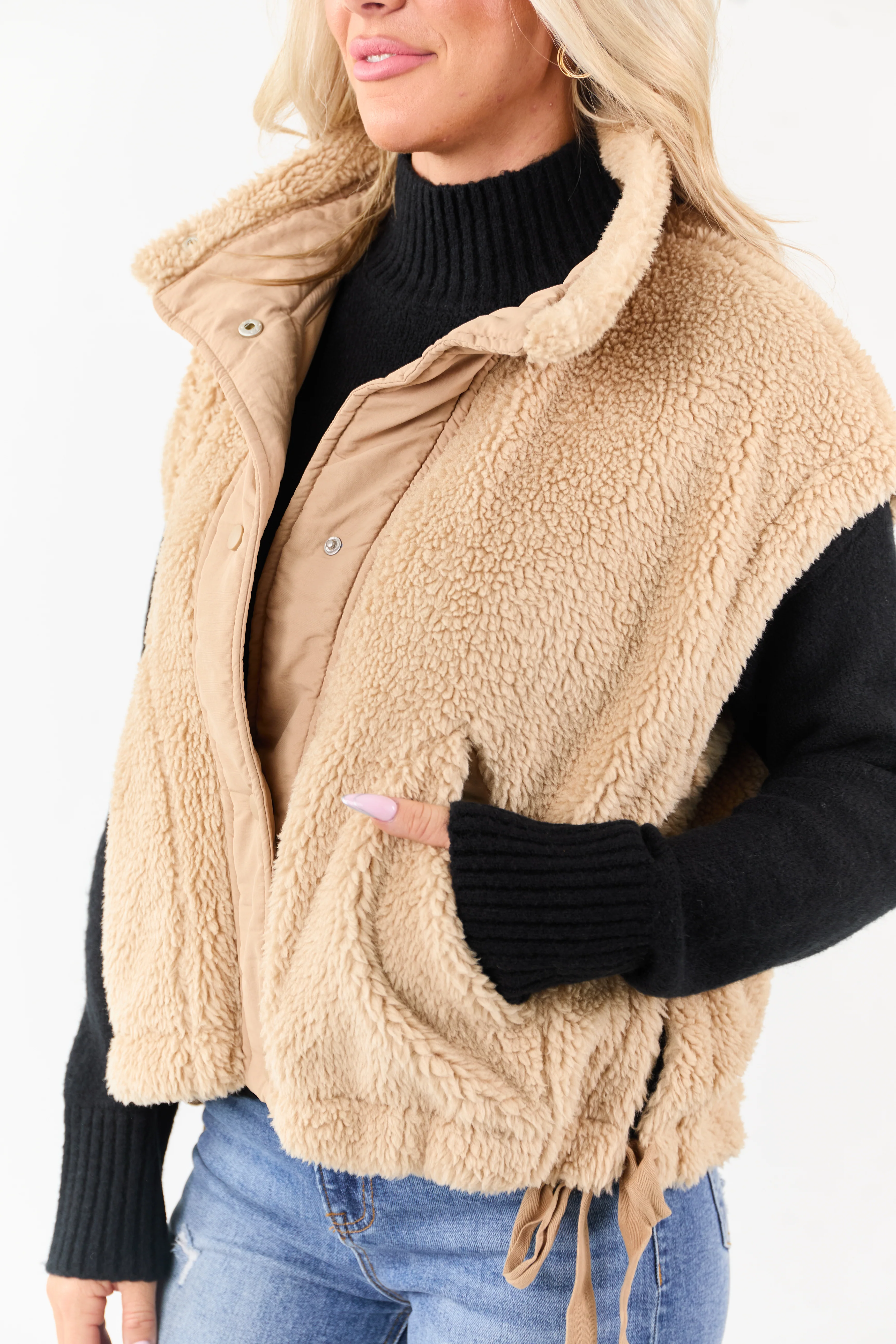 Peanut Sherpa Contrast Button Down Side Tie Vest - Image 9