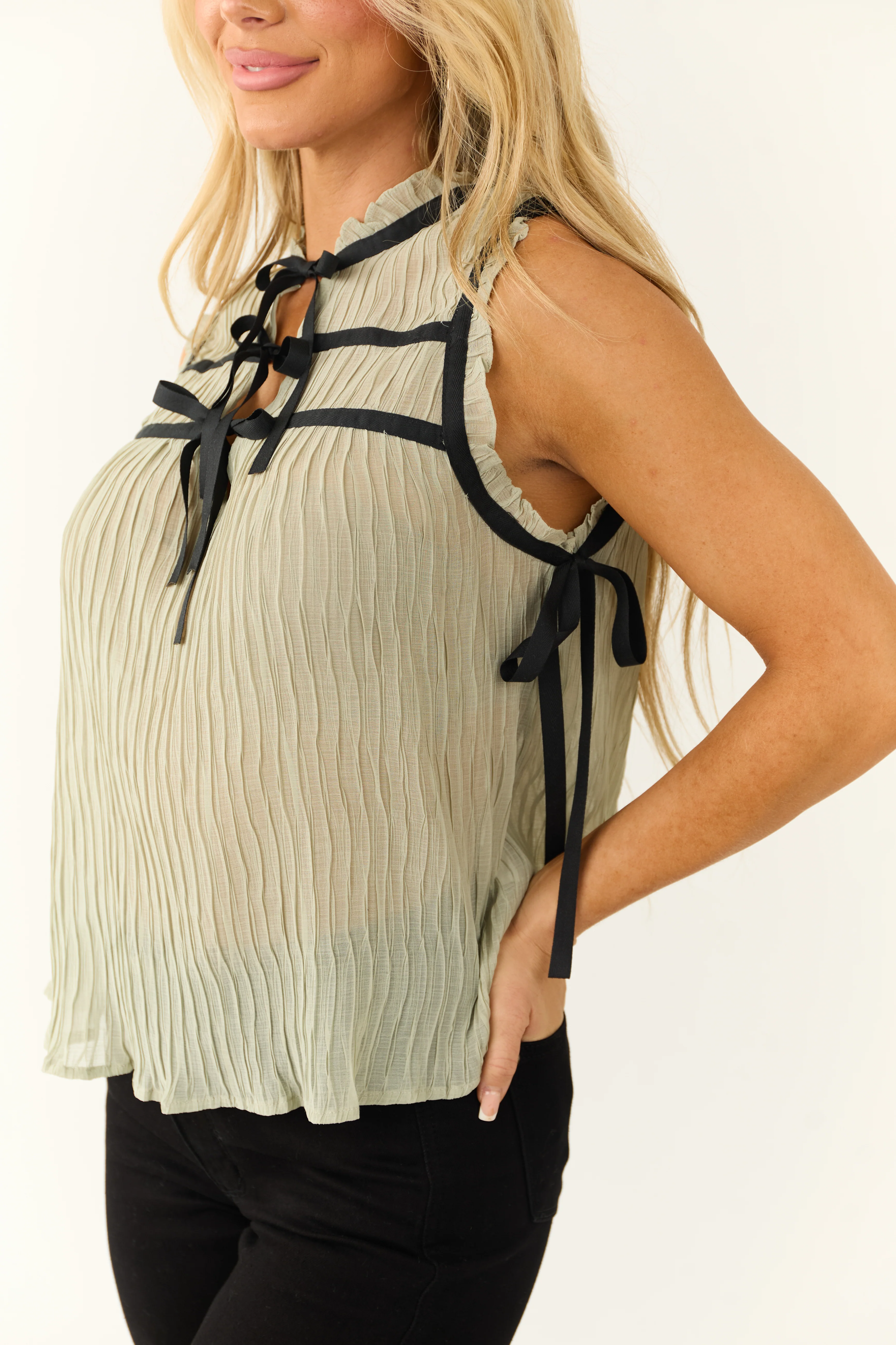 Sage Contrast Bows Plisse Sleeveless Top - Image 7