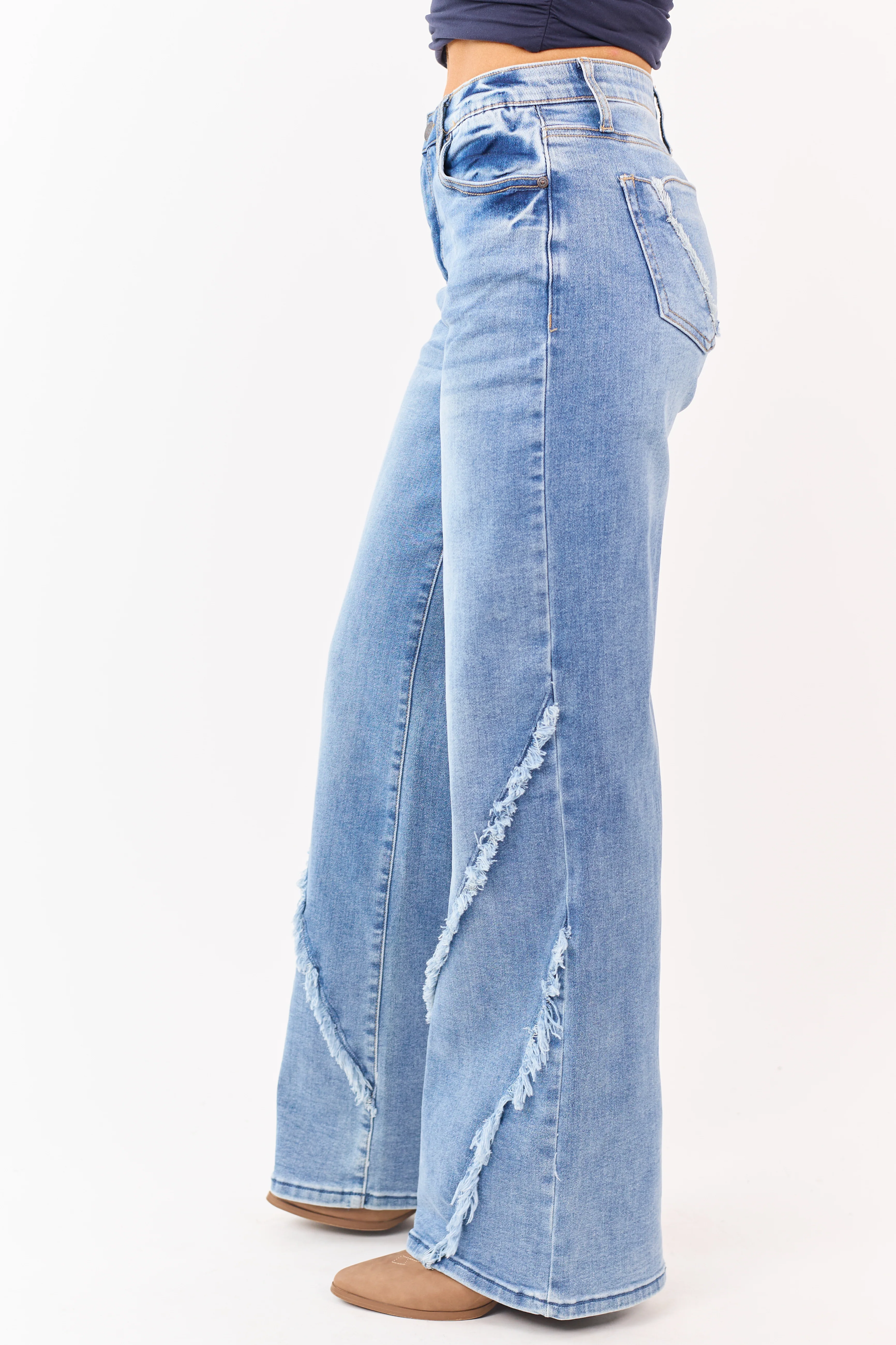 Saige Medium Tummy Control Stretchy Wide Frayed Jeans - Image 4