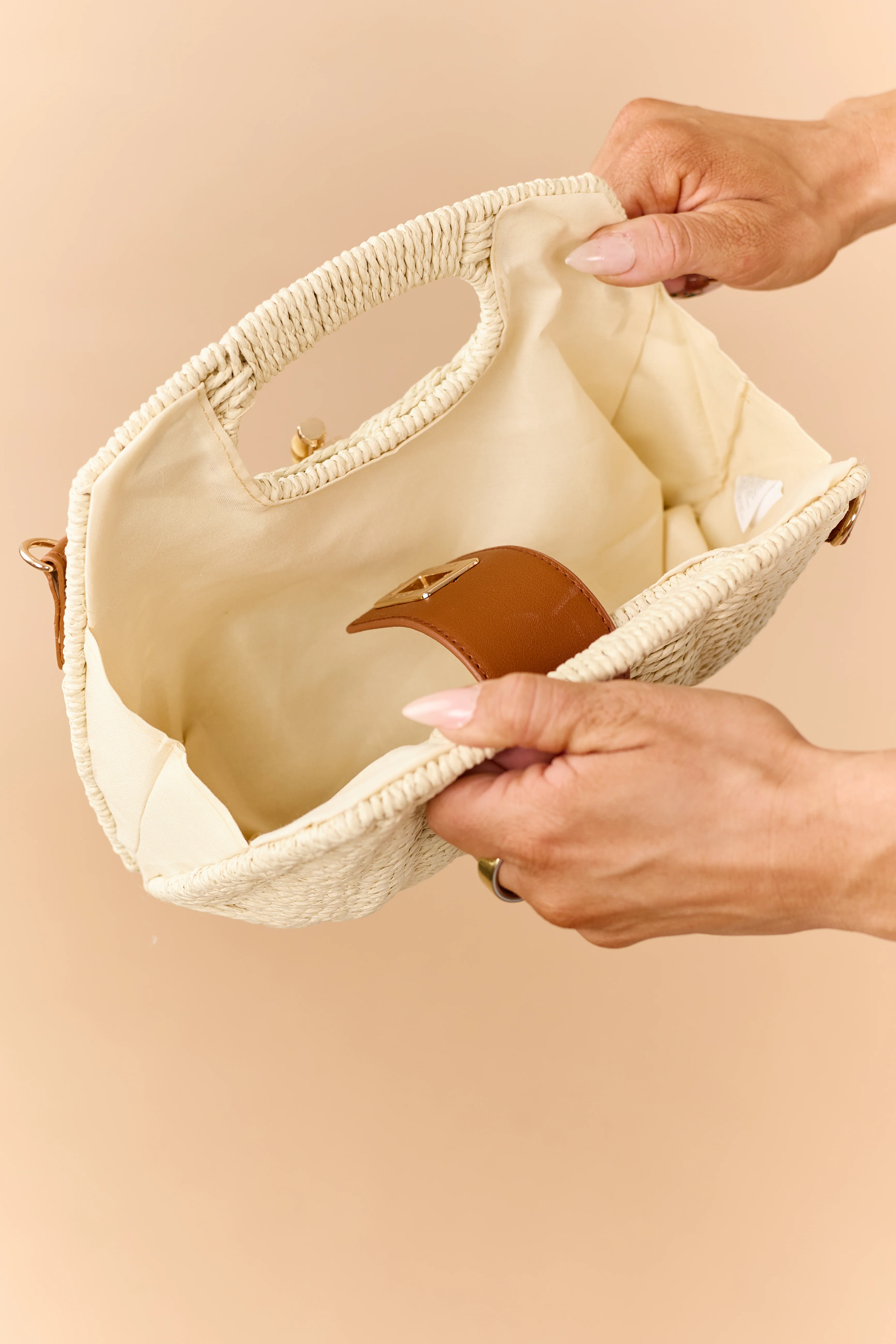 Sand Woven Straw Faux Leather Strap Handbag - Image 3