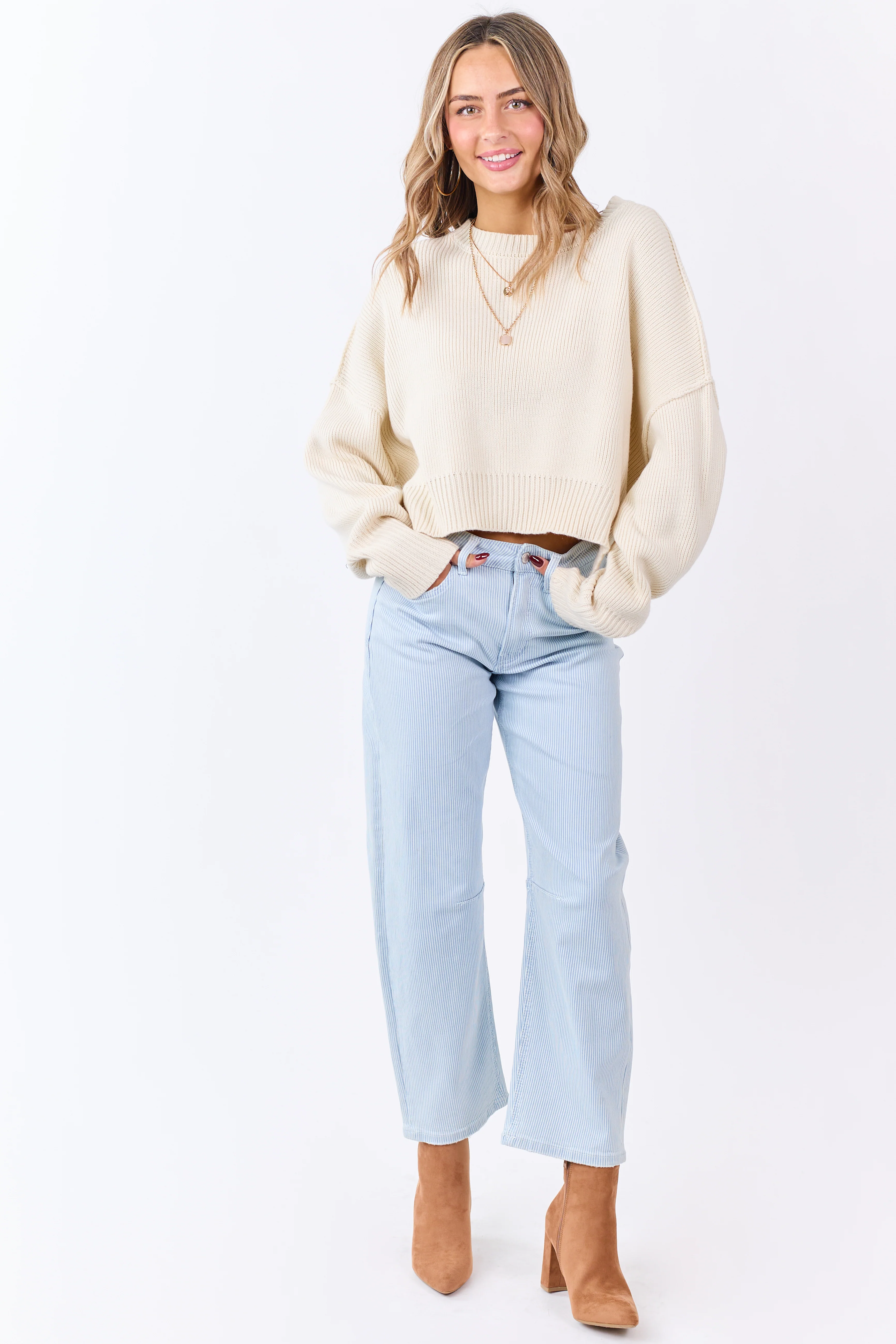 Vervet Light Wash Railroad Stripe Stretchy Barrel Jeans - Image 6