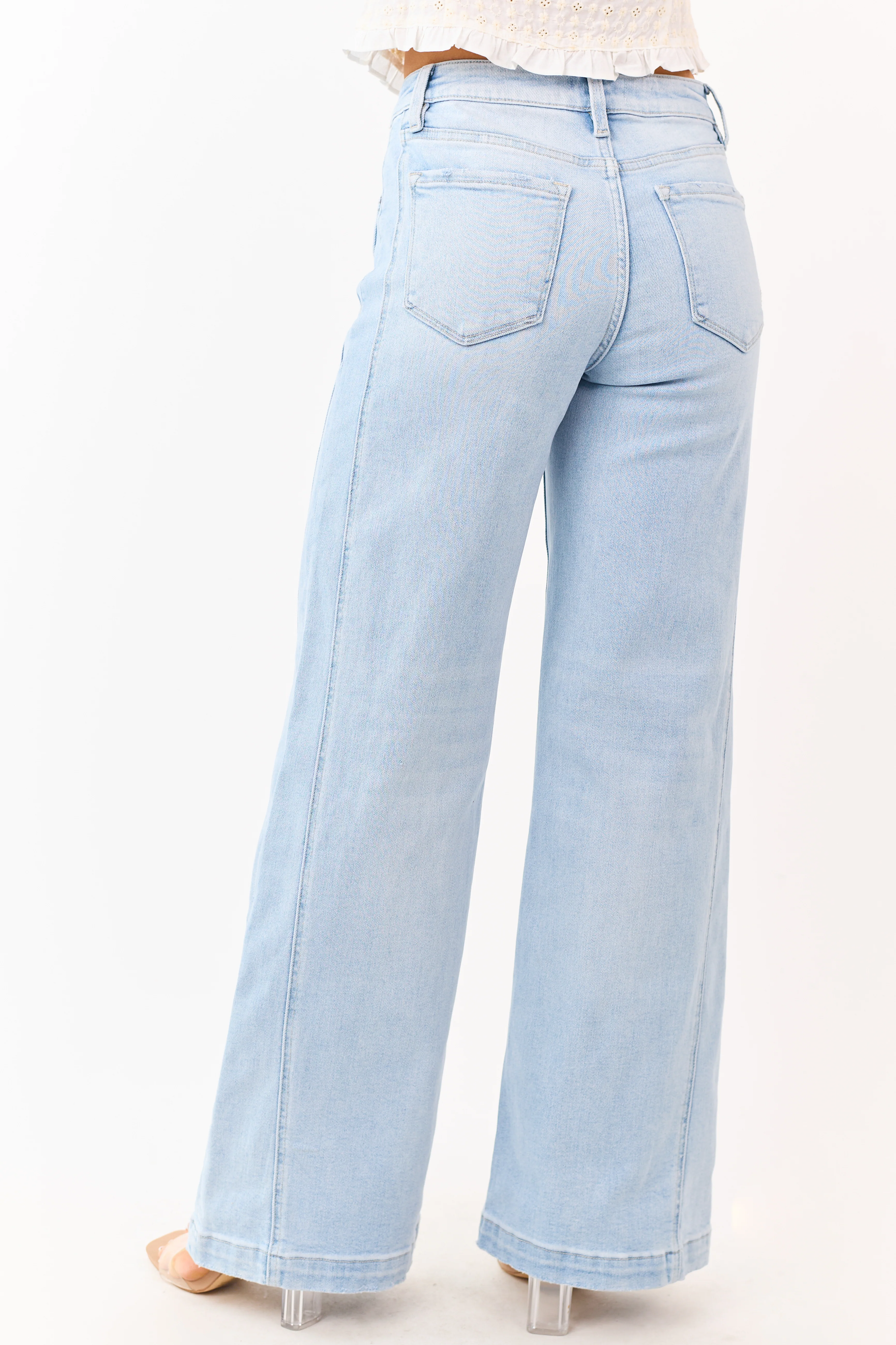 Vervet Light Wash Wide Leg Stretchy Jeans - Image 4