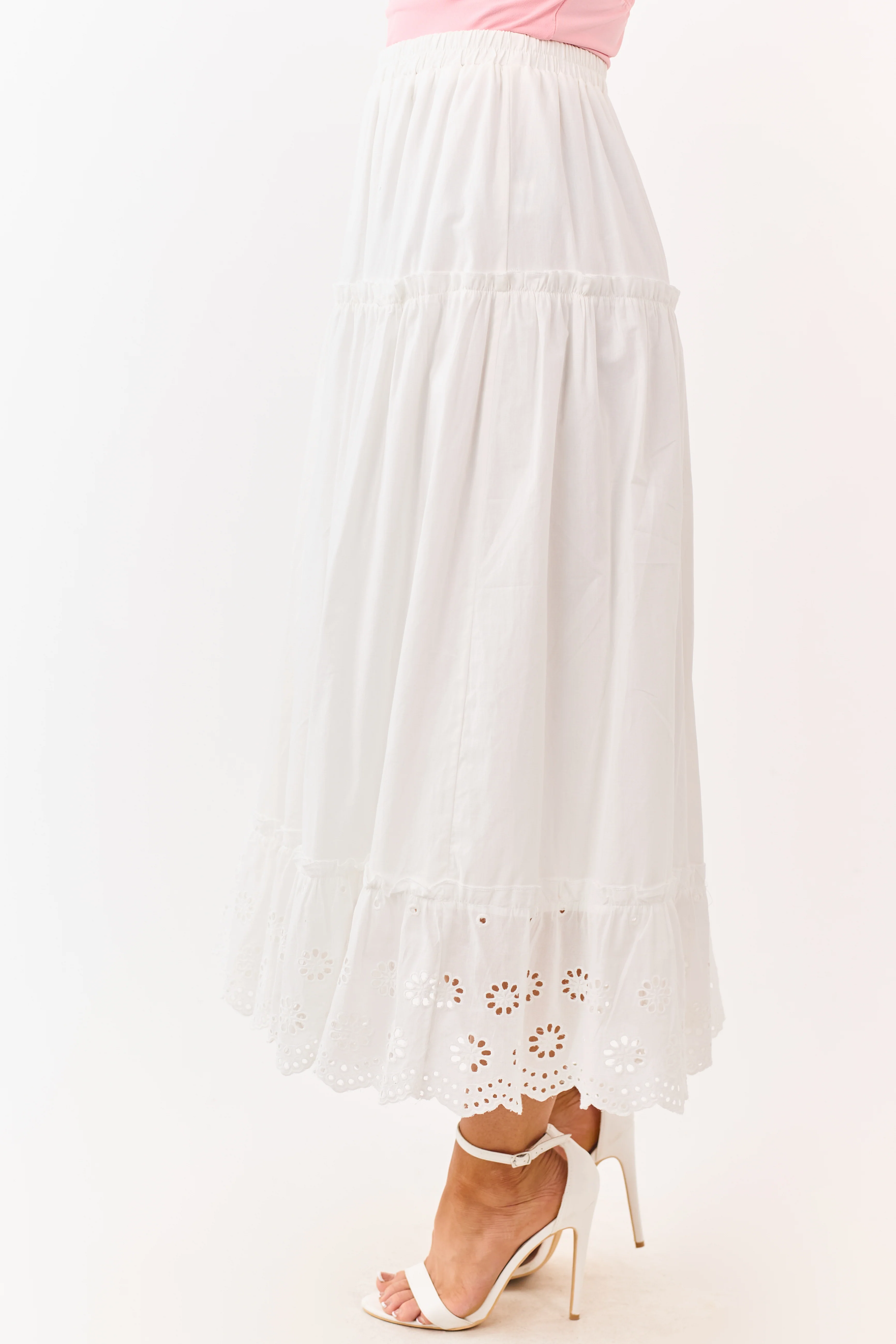 White Daisy Eyelet Hem Tiered Cotton Maxi Skirt - Image 3
