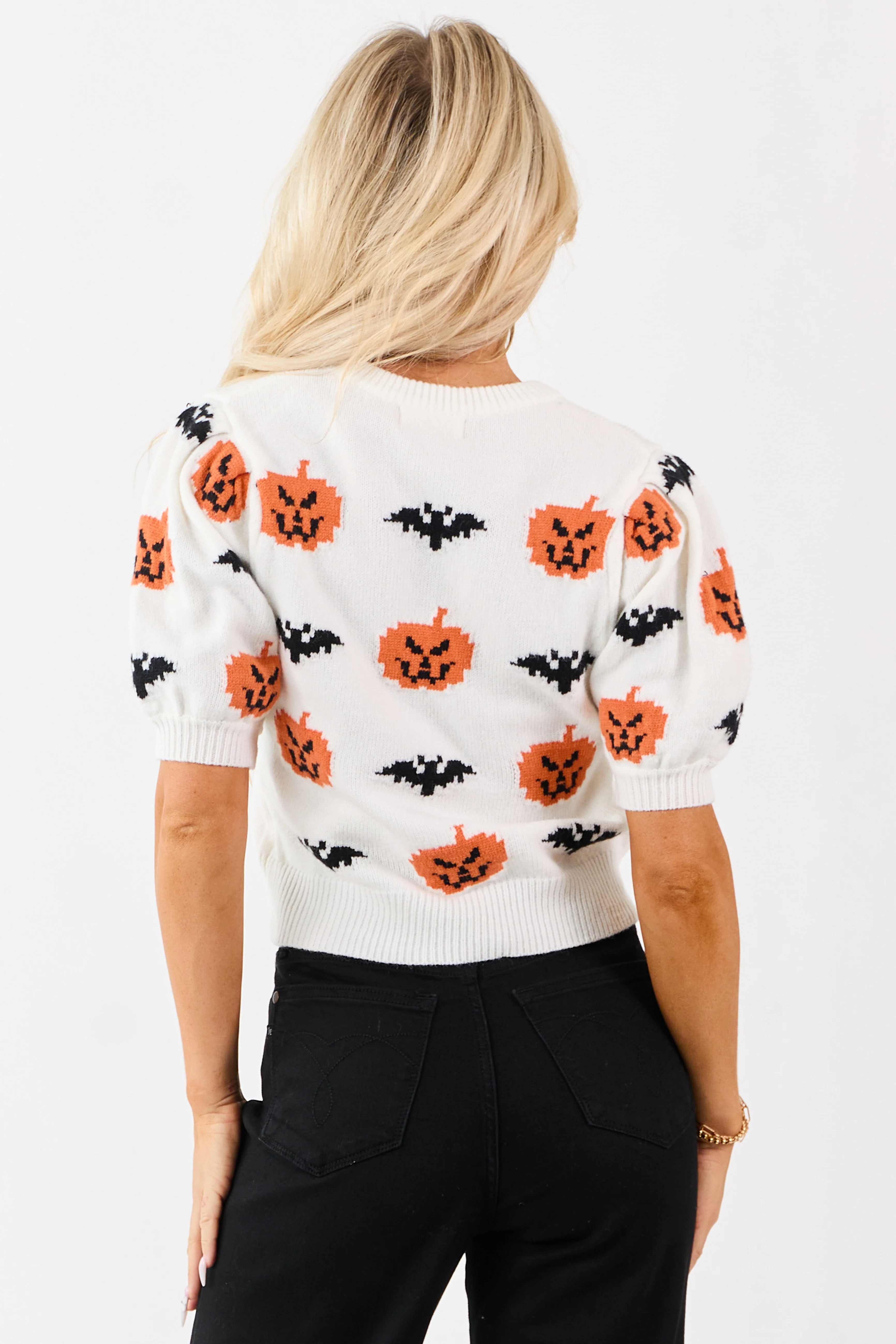 White Pumpkin and Bat Graphic Short Sleeve Sweater - Image 5