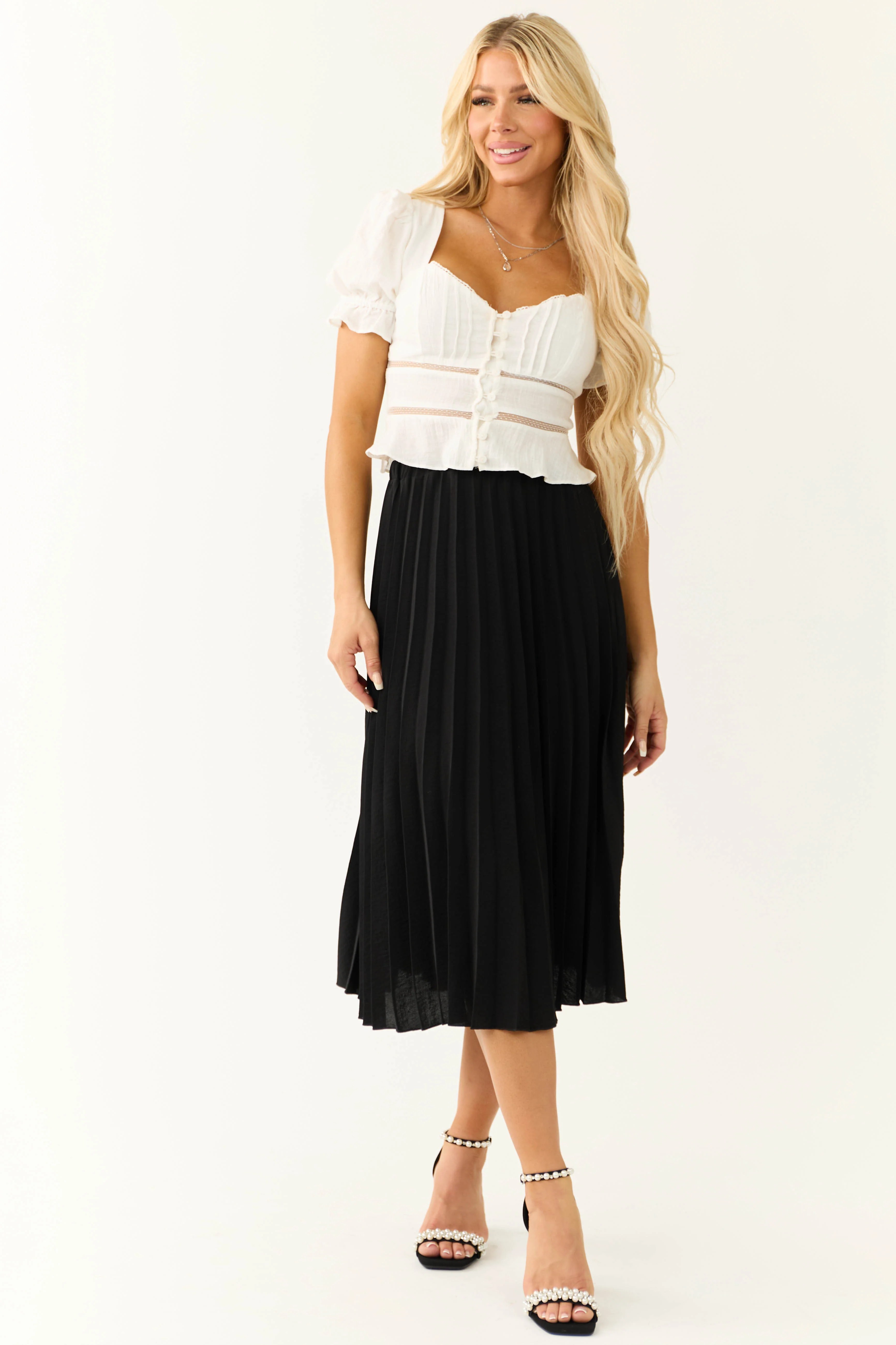White Sweetheart Neck Lace Detailed Blouse - Image 3